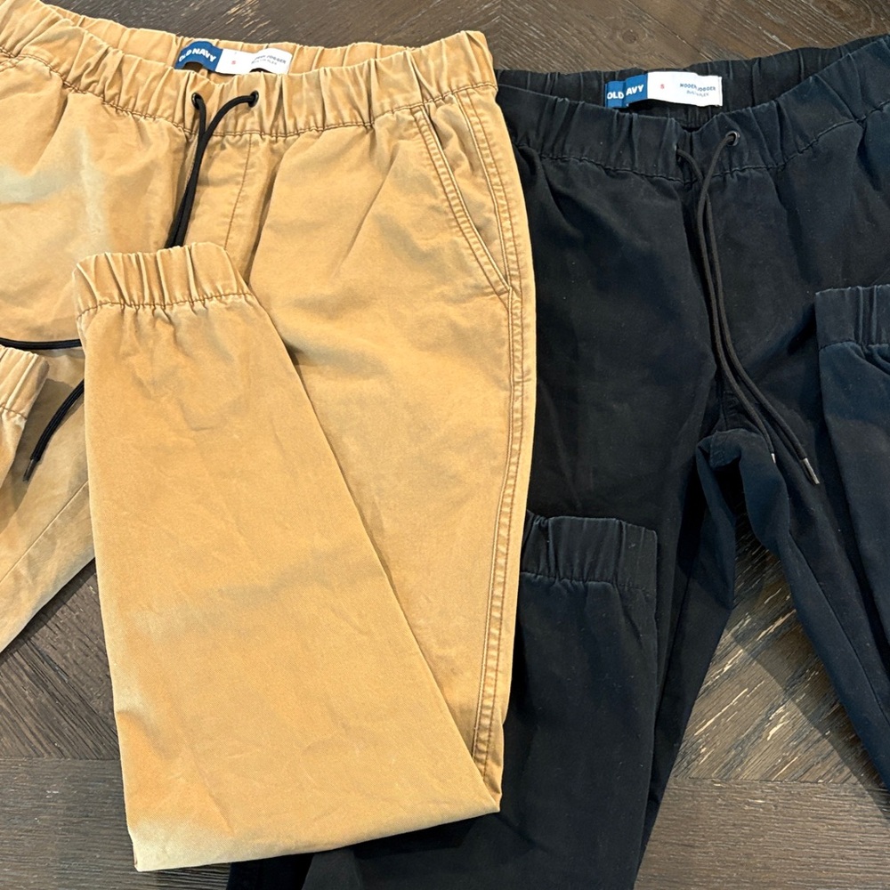 2 pairs of Old Navy modern Jogger Pants with Drawstring